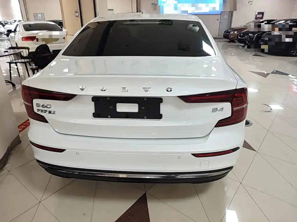 Volvo S60 2023 2023 B4 Smart Vision Luxury Edition