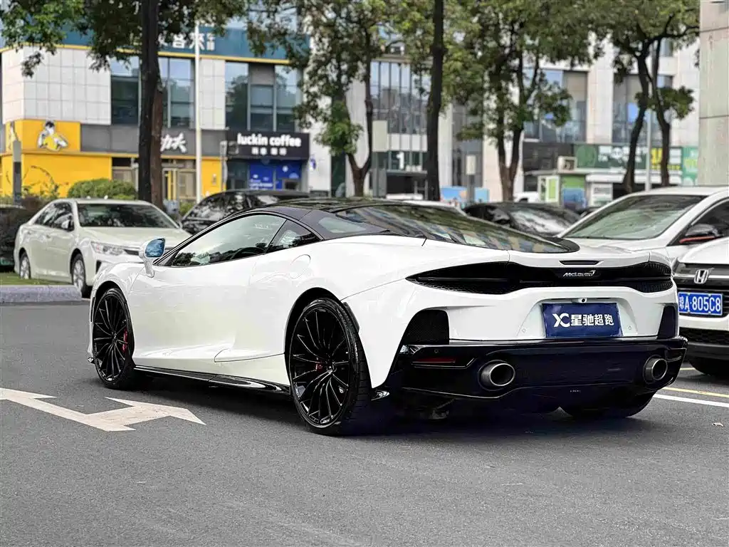 McLaren GT 2023 2023 4.0T Standard Model