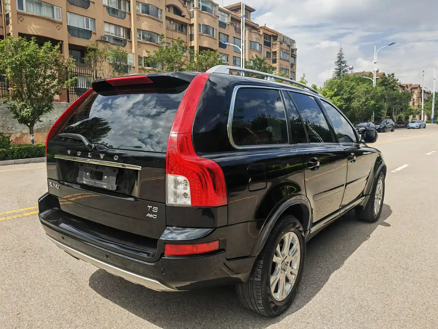 Фото 12 - Volvo XC90