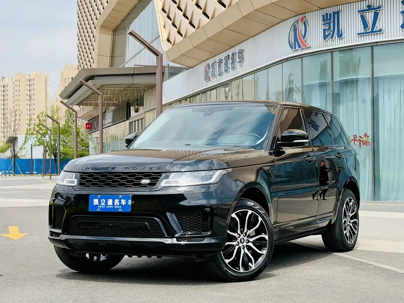 Land Rover Range Rover Sport 2021 3.0 L6 Gloss Black Edition