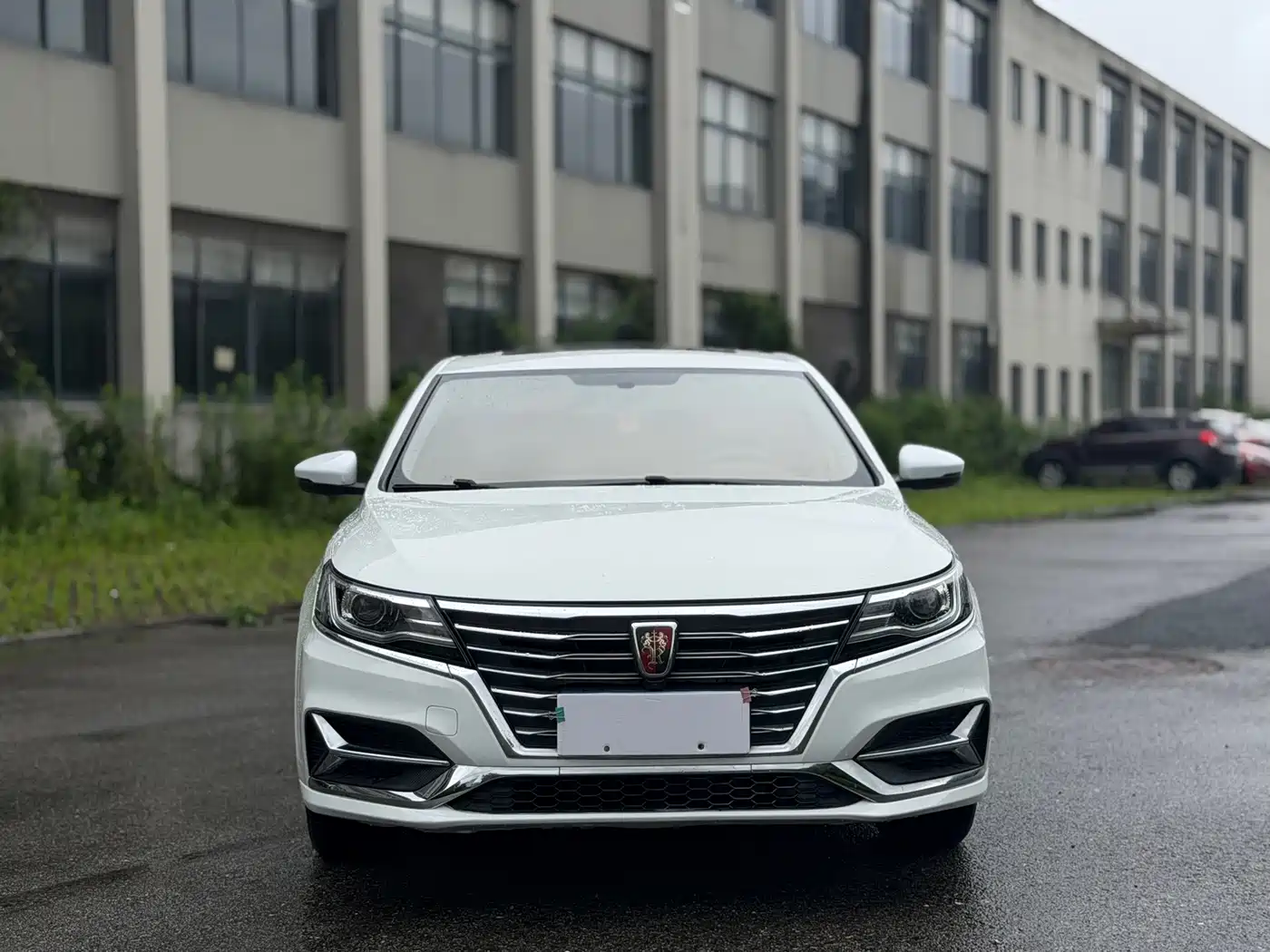 Roewe i6 2019 2019 PLUS 1.6L CVT 4G Connected Flagship Great Edition