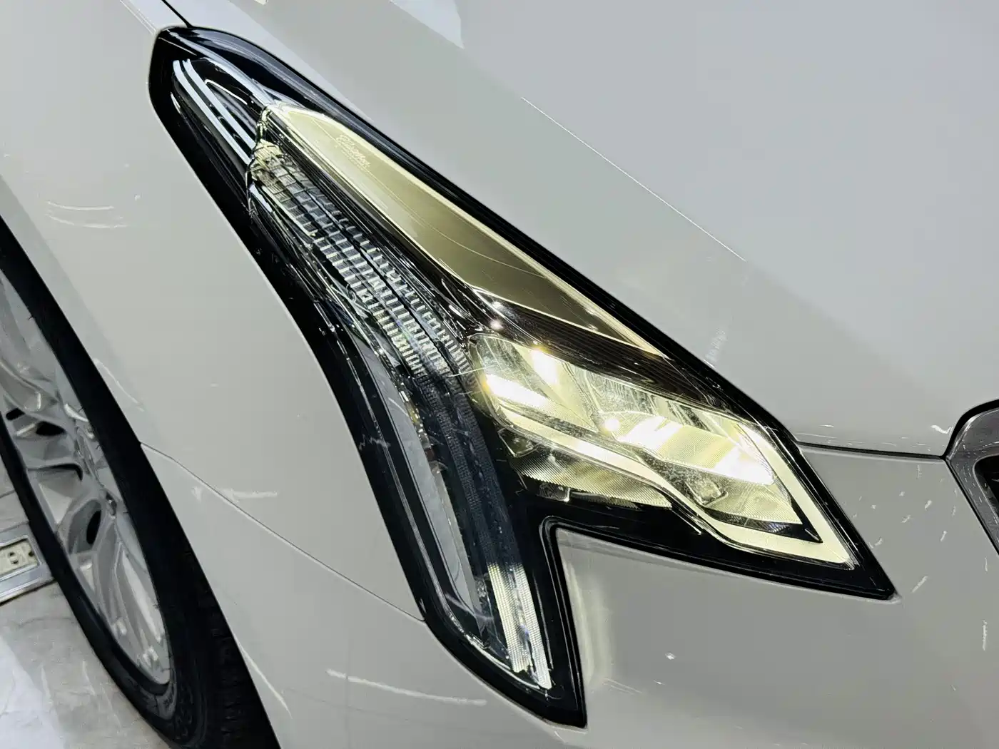 Cadillac XTS 2018 28T Elite фото 8