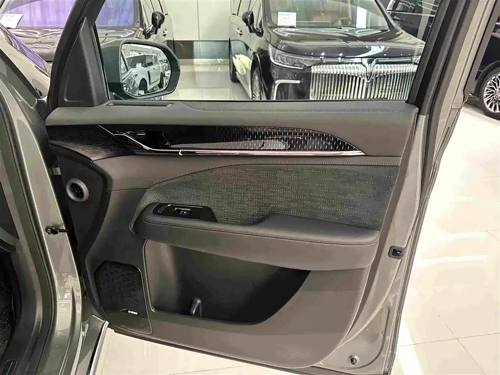 ZEEKR 009 2026 2024 7-Seat Aisle Version 108kWh