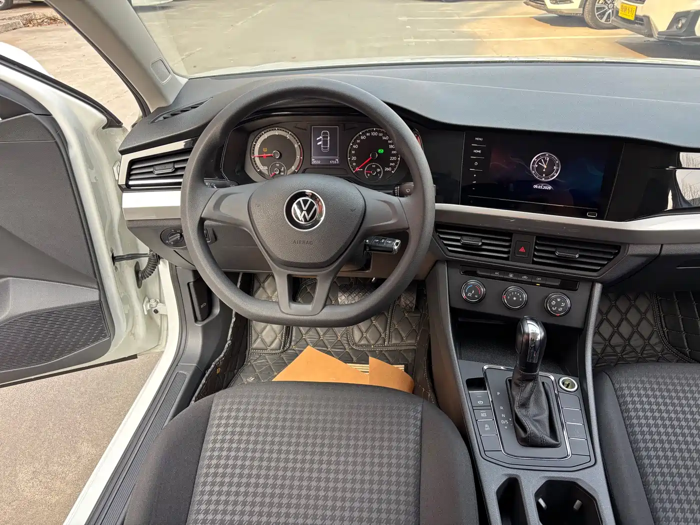 Volkswagen Bora 2021 1.5L Automatic Fashion Smart Edition фото 25