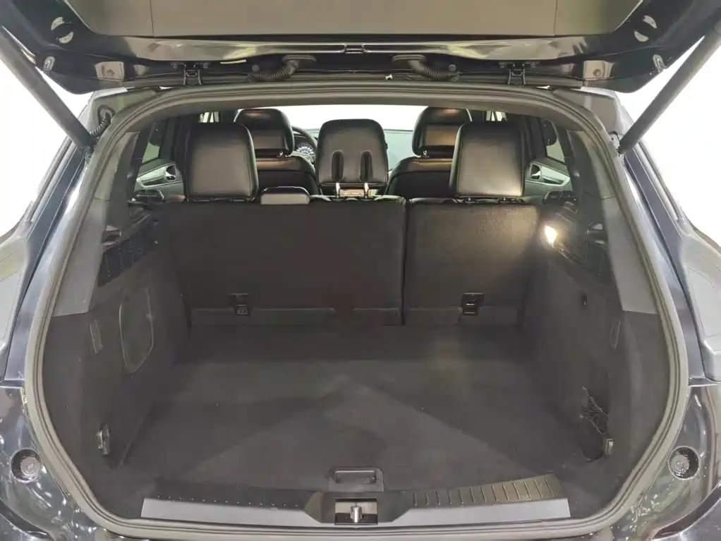 Lincoln MKC 2018 2018 2.0T FWD Premium Edition