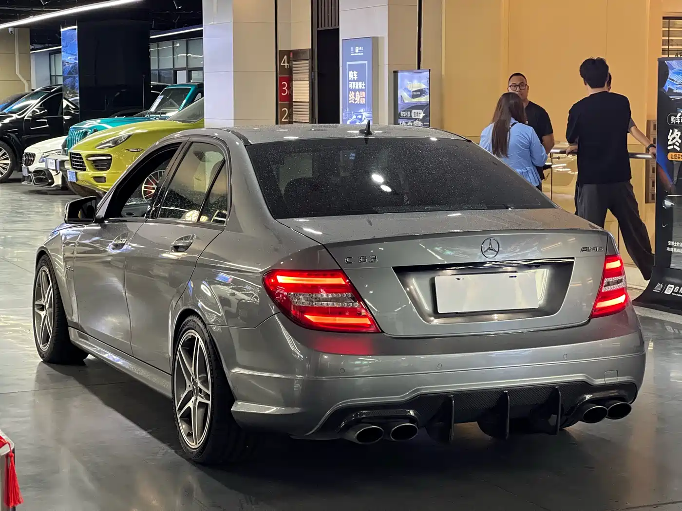 Mercedes-Benz C-Class AMG 2012 AMG C 63 Sport фото 4