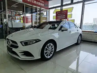 Mercedes-Benz A