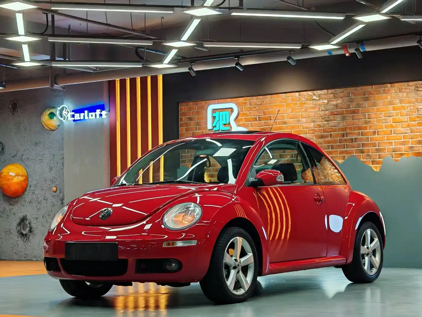 Volkswagen Beetle 2008 1.8T AT Luxury фото 3