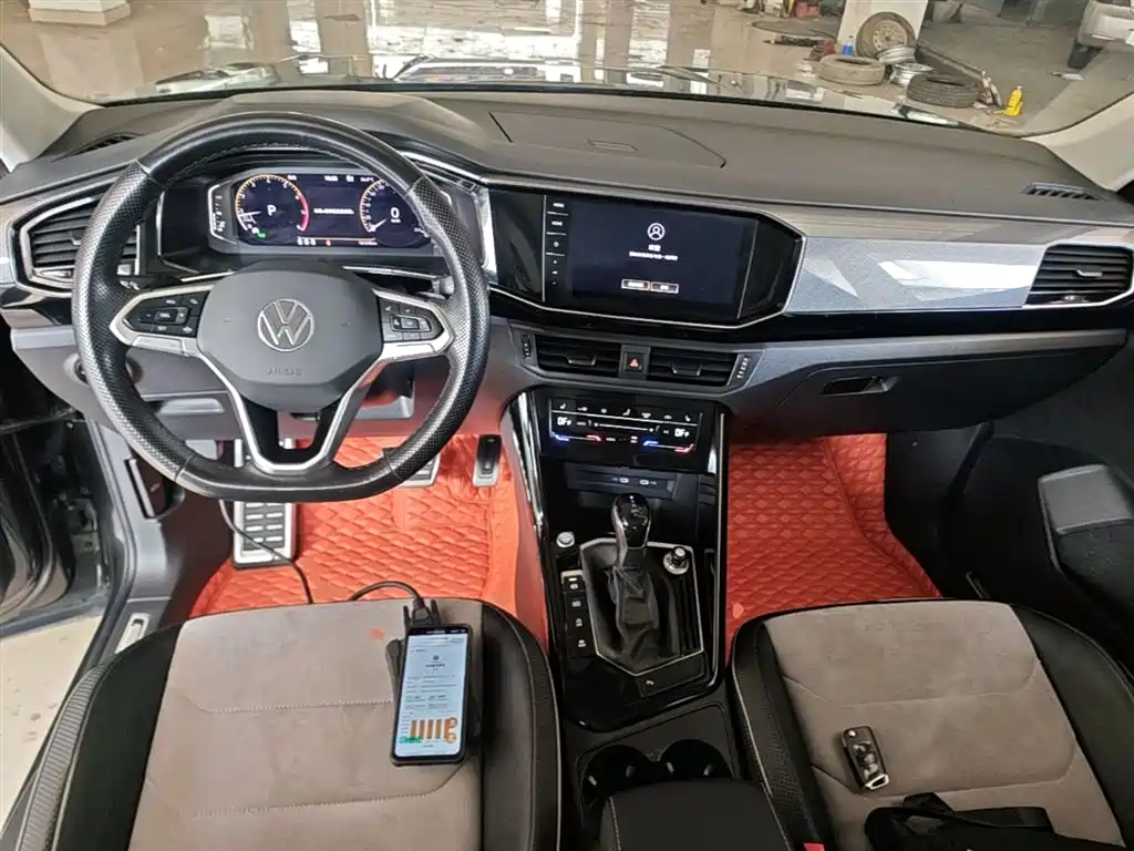 Volkswagen Tayron X 2020 330TSI 2WD Premium Smart Edition фото 10