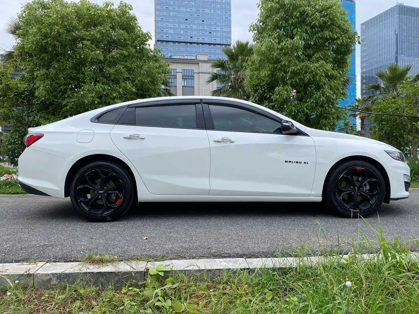 Chevrolet Malibu XL 2019 Redline 550T Automatic Sharp Connect Edition фото 5