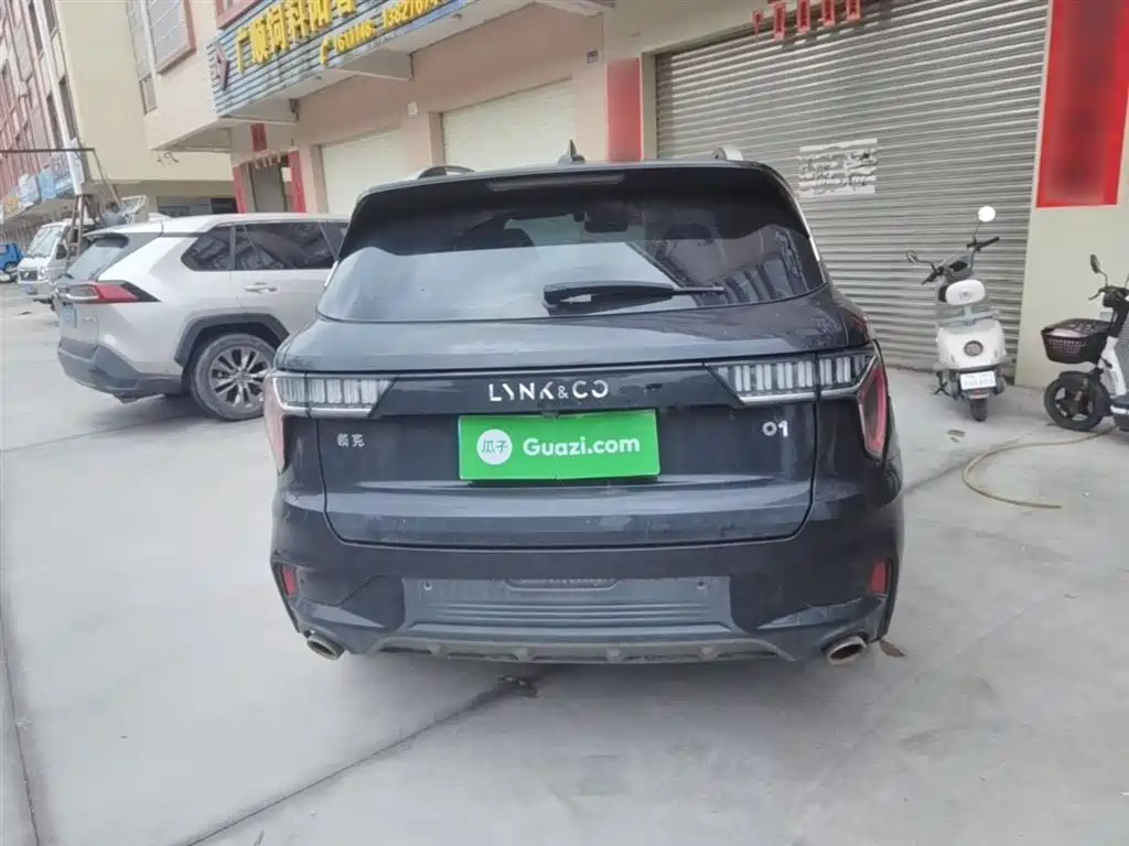 Lynk & Co 01 2021 2.0TD 2WD Pro фото 6