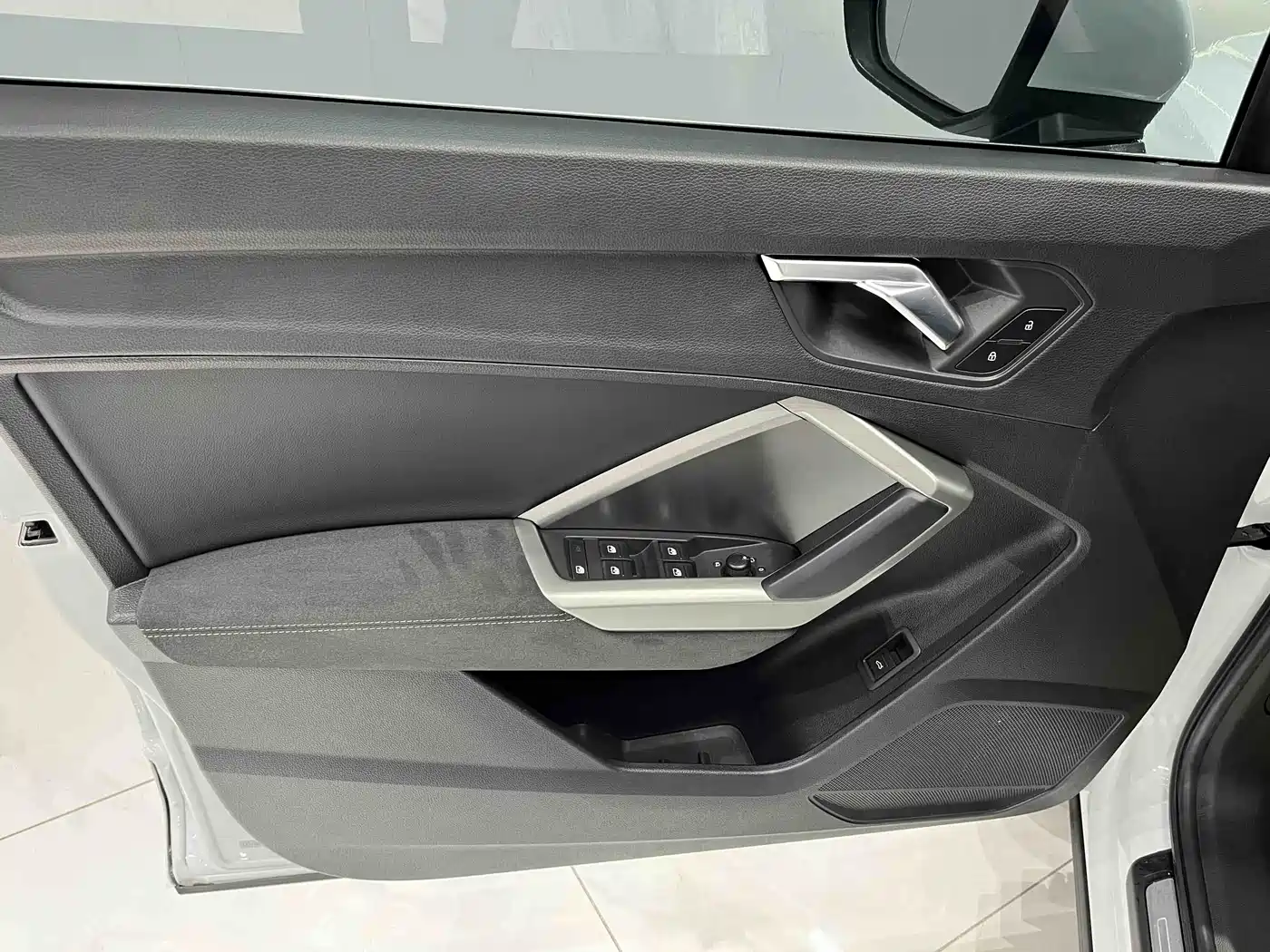 Audi Q3 2022 35 TFSI Fashion Dynamic фото 8