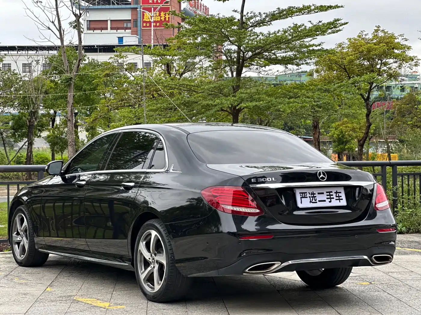Mercedes-Benz E-Class 2019 Facelift E 300 L Sport Fashion фото 7