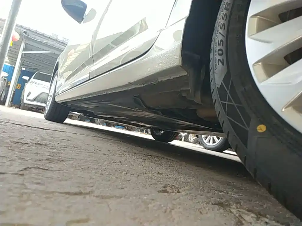 Volkswagen Lavida 2019 1.5L Automatic Comfort Edition China VI 22