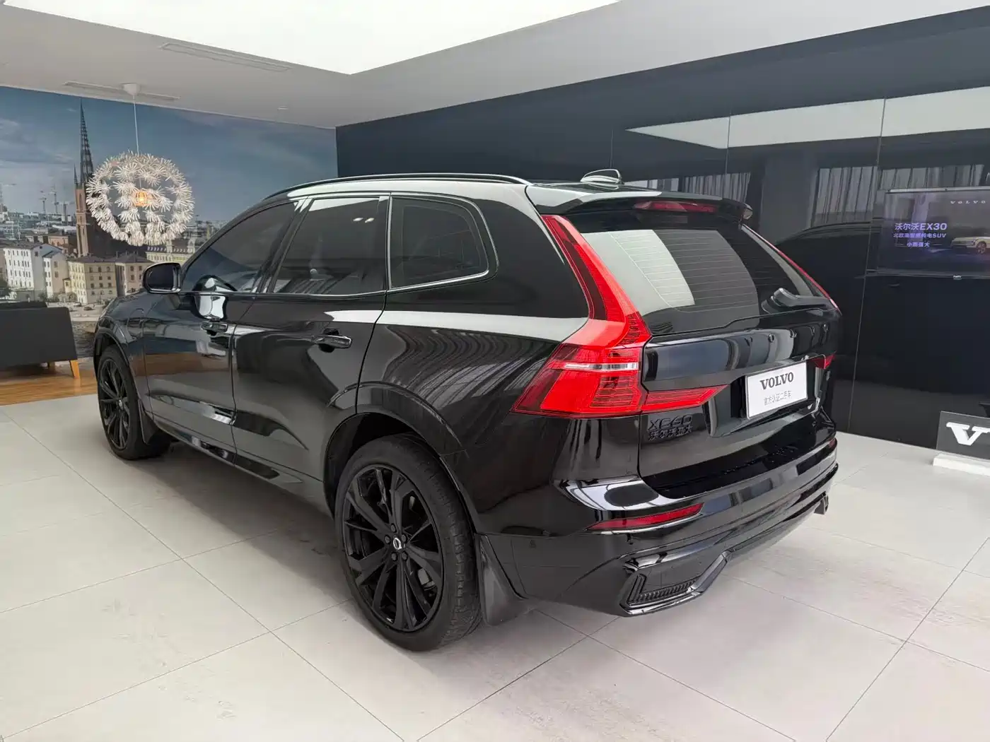 VOLVO XC60 PLUG IN HYBRID