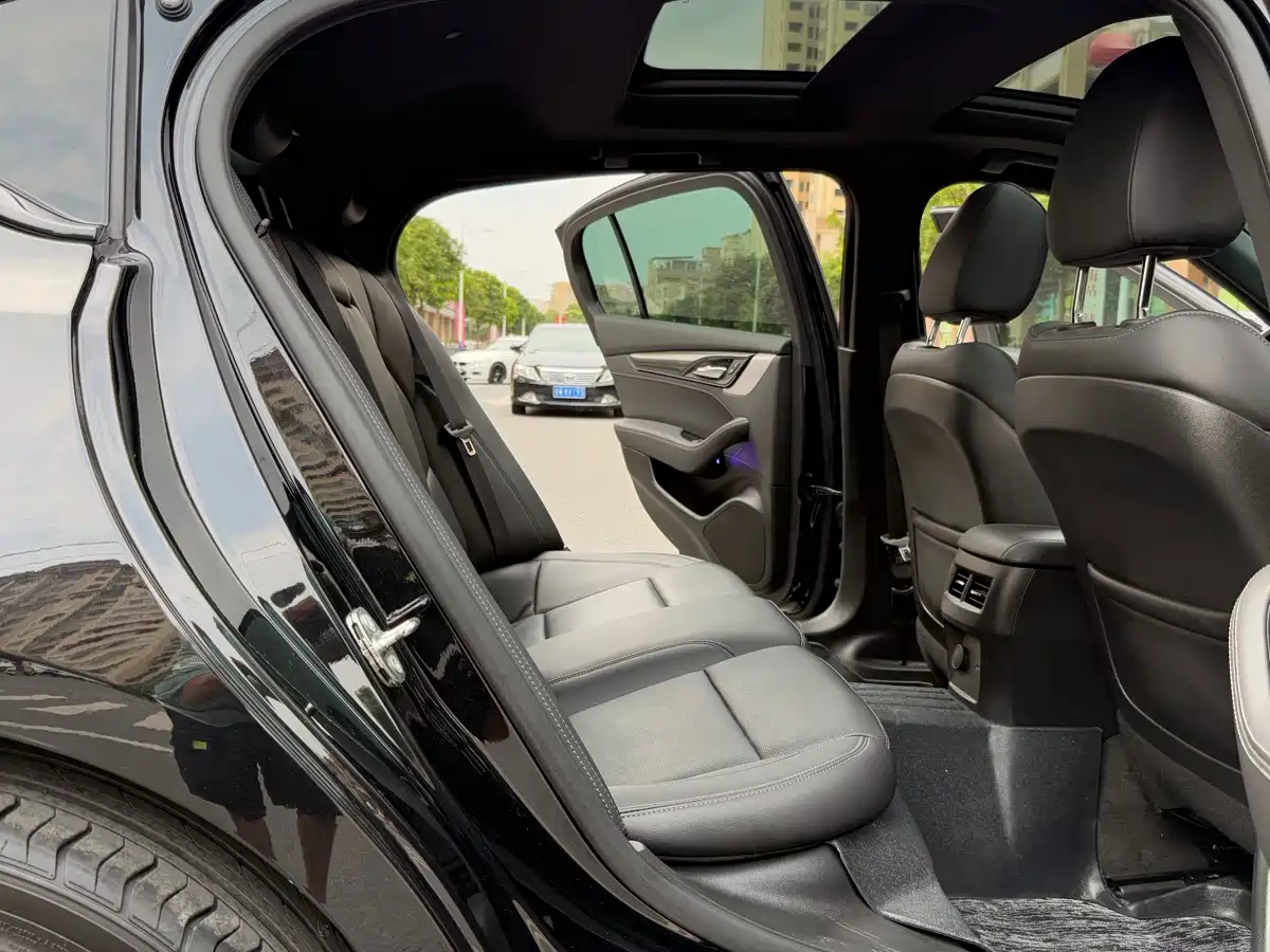 Cadillac CT5 2023 28T Prestige Style фото 27