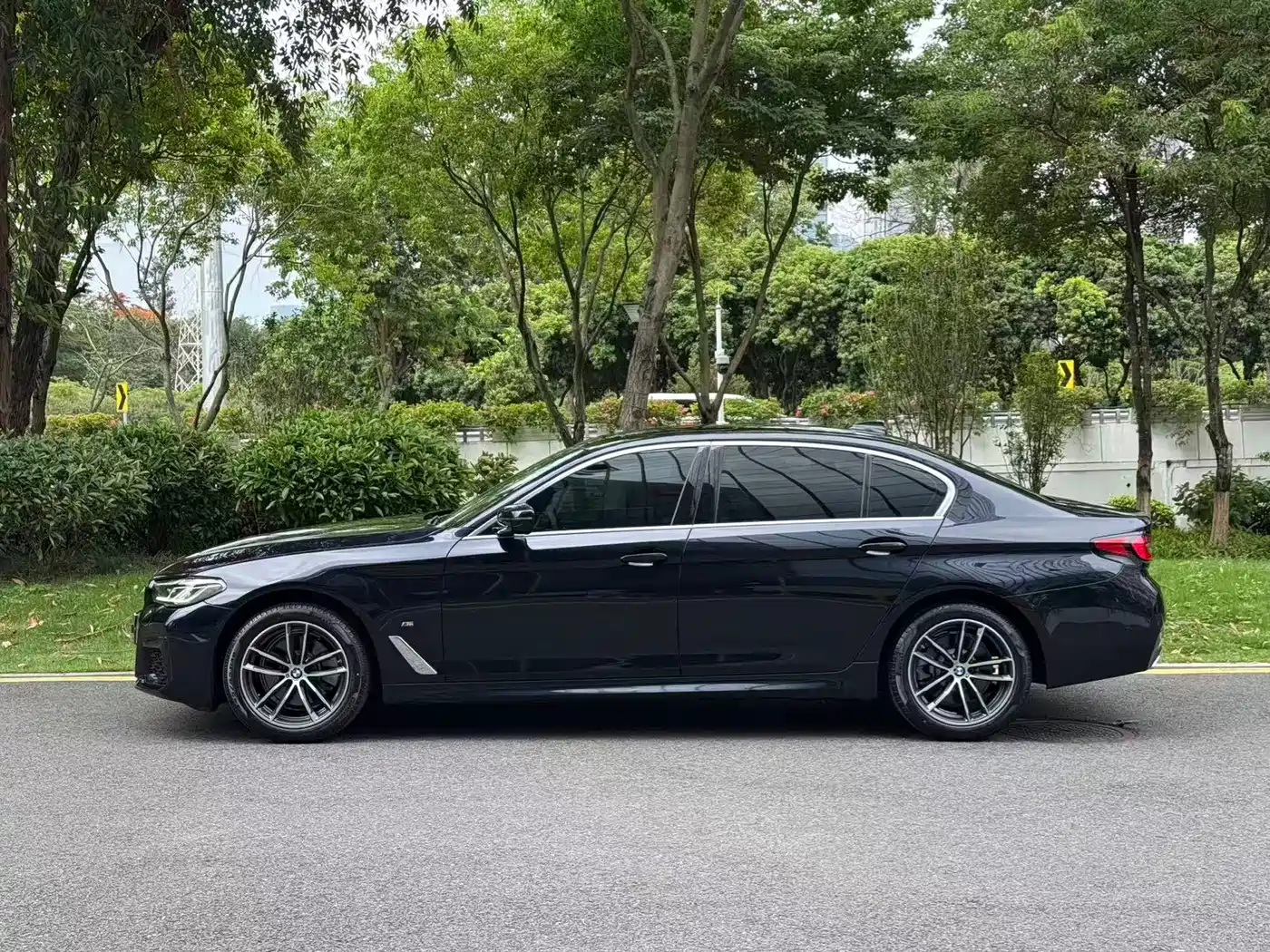 BMW 5 Series 2022 Facelift 525Li M Sport Package фото 5