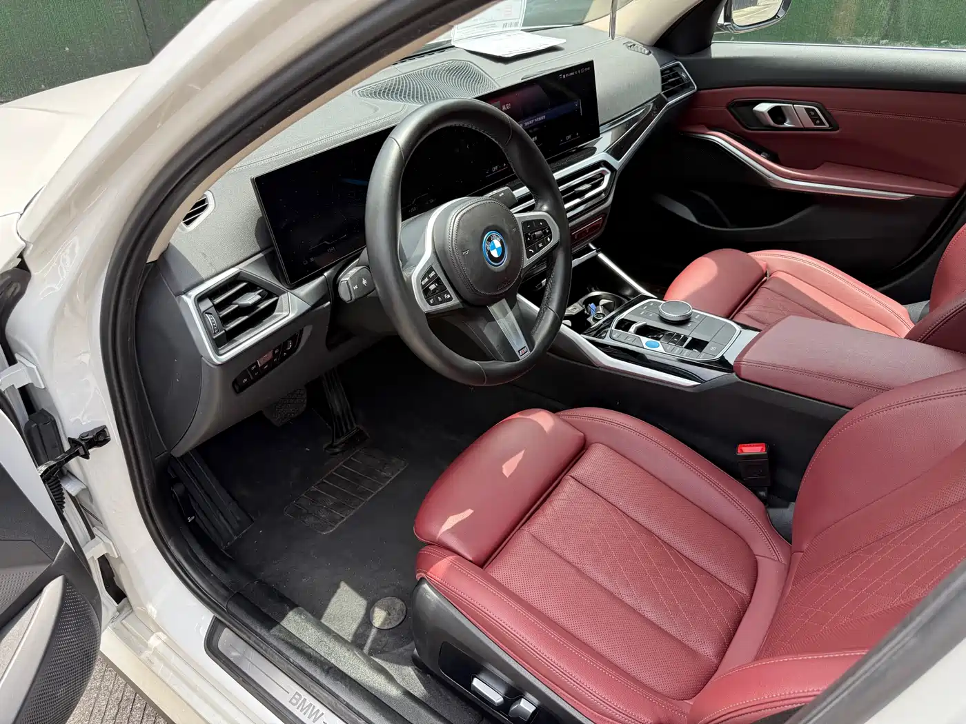 BMW i3 2022 eDrive 35 L фото 4