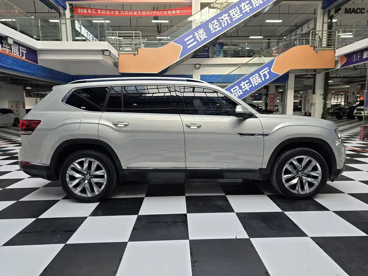 Volkswagen Teramont 2020 530 V6 AWD Prestige Flagship (China VI) фото 6