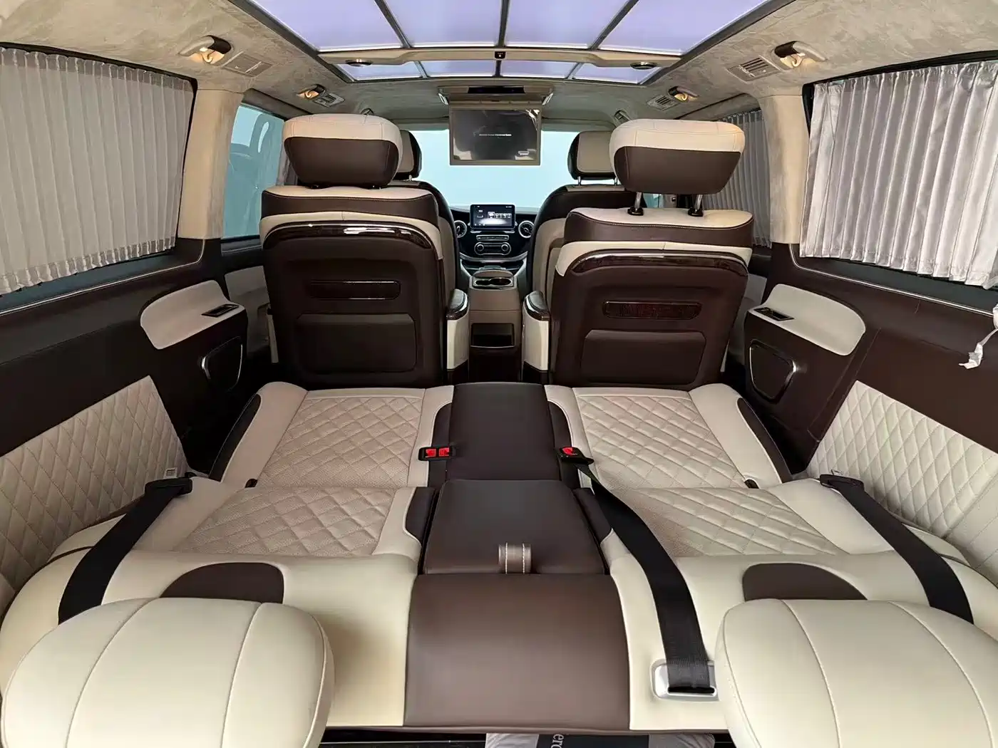 Mercedes-Benz Vito 2018 2.0T Business Edition China VI фото 11