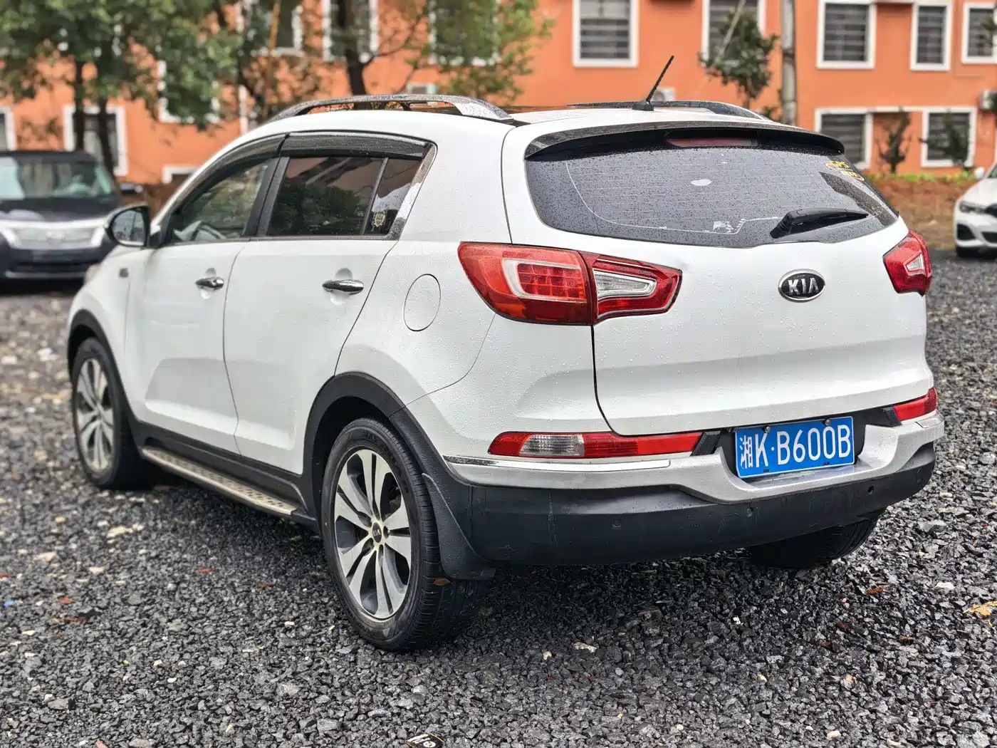 Kia Sportage 2014 2.0L Automatic 2WD DLX фото 8