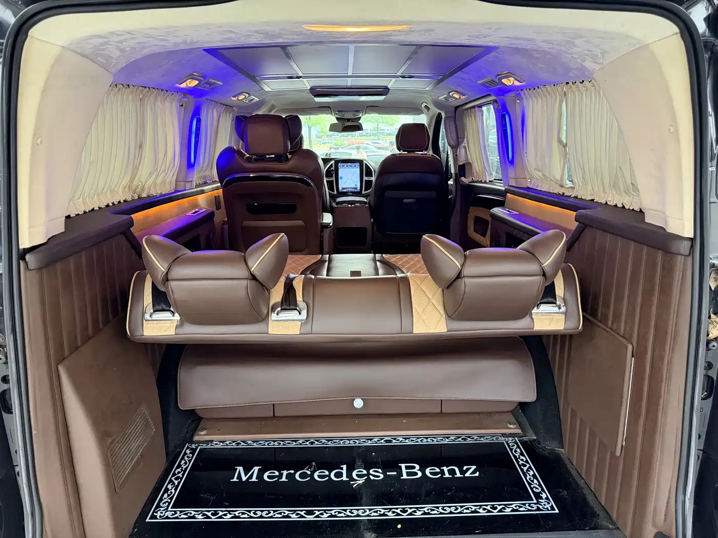 Mercedes-Benz Vito 2016 2.0T Elite Edition фото 8