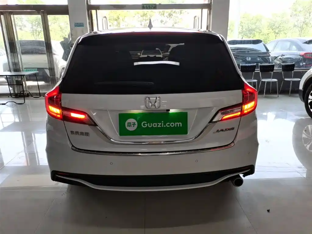 Honda Jade 2019 2017 1.8L Automatic Comfort Edition 5-seater