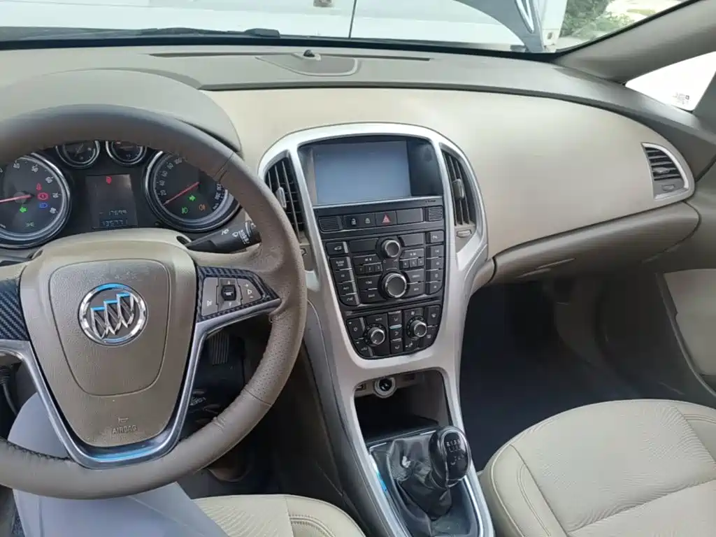 Фото 6 - Buick Excelle
