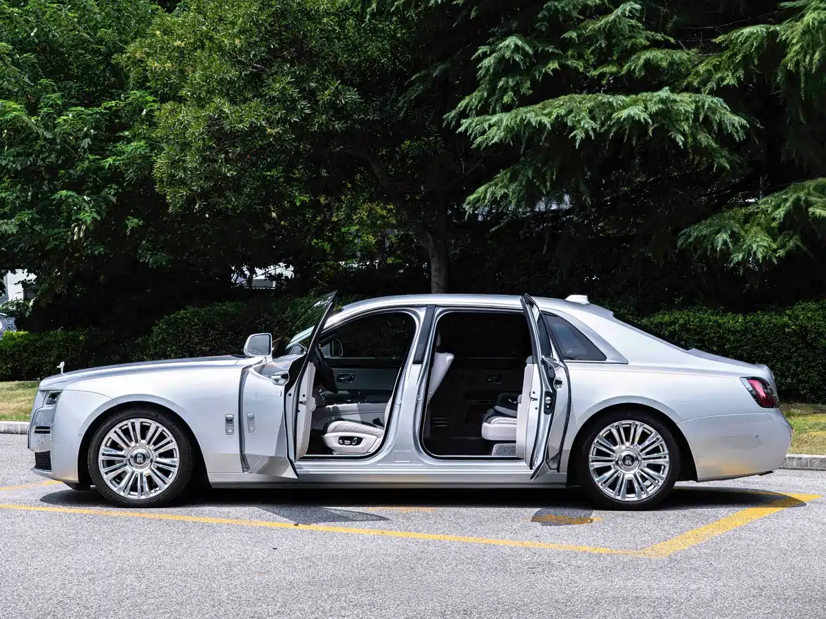Rolls-Royce Ghost 2023 2021 6.7T Long Wheelbase