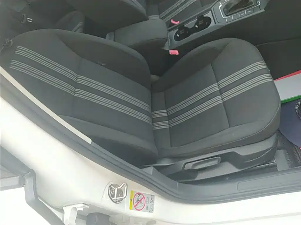 Volkswagen Lamando 2017 230TSI DSG Trend Edition фото 25