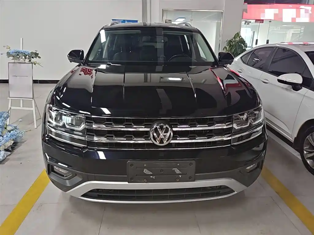 Volkswagen Teramont 2019 380TSI 4WD Comfort China VI фото 3
