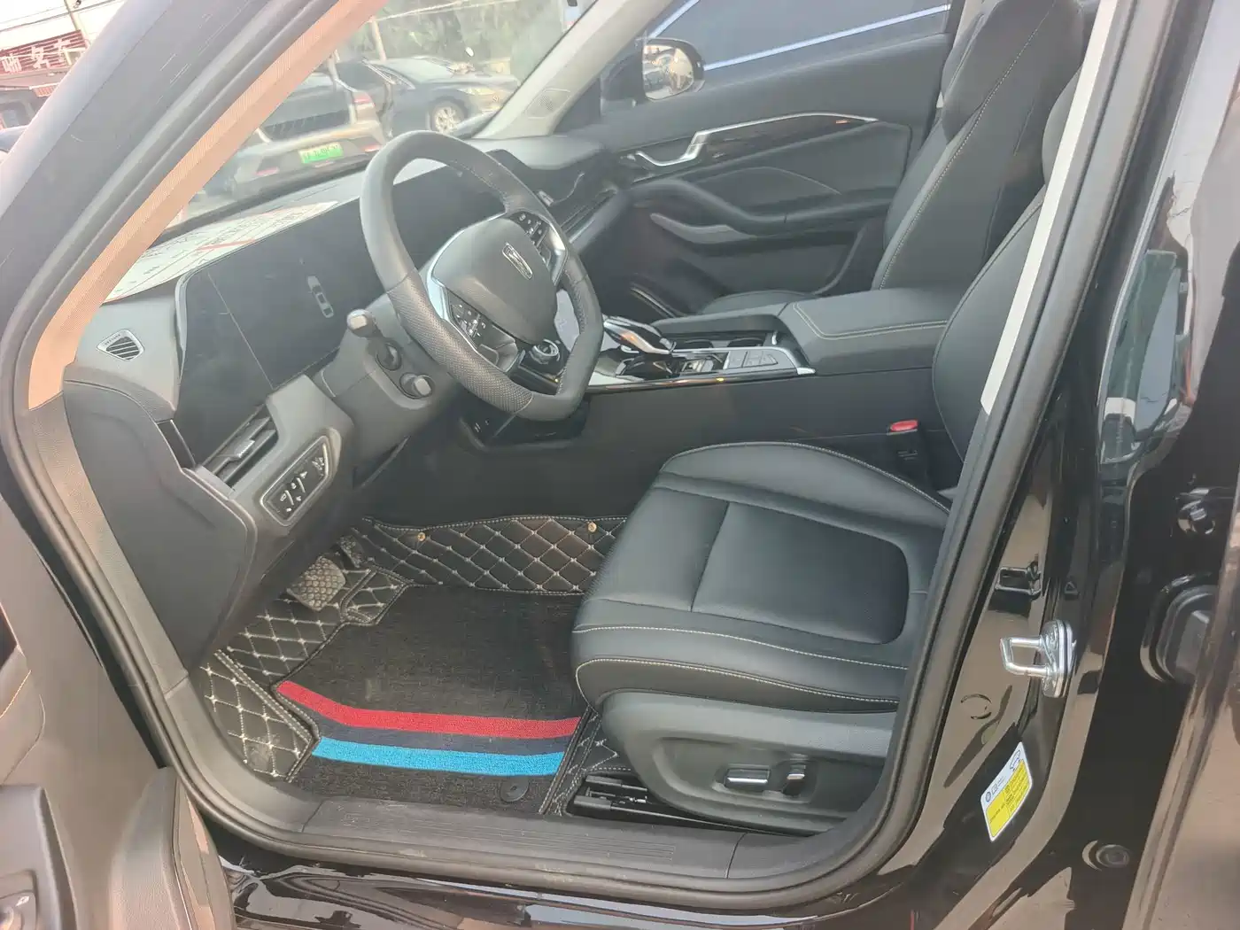 Фото 10 - Besturn B70