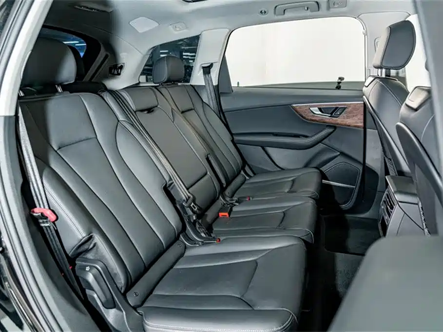 Audi Q7 2025 2025 55 TFSI quattro S line Sport