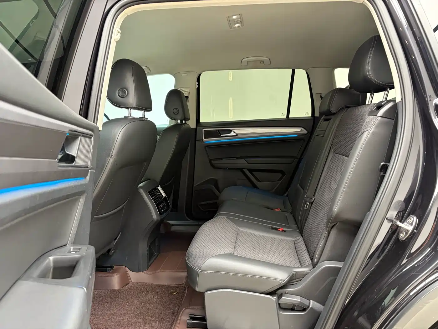 Volkswagen Teramont 2017 380TSI 4WD Comfort Edition фото 8