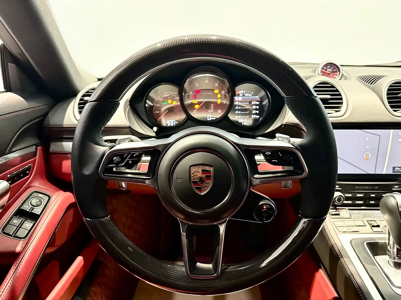 Porsche 718 2022 Cayman 2.0T фото 9