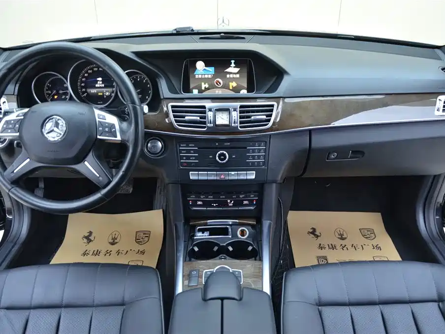 Mercedes-Benz E-Class 2015 E 200 L фото 6