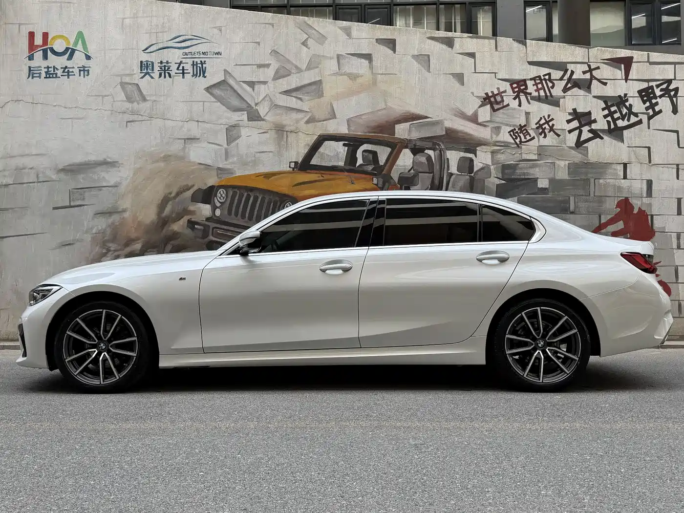 BMW 3 Series 2022 325Li M Sport Package фото 3
