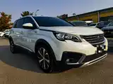 Photo 3 - Peugeot 5008