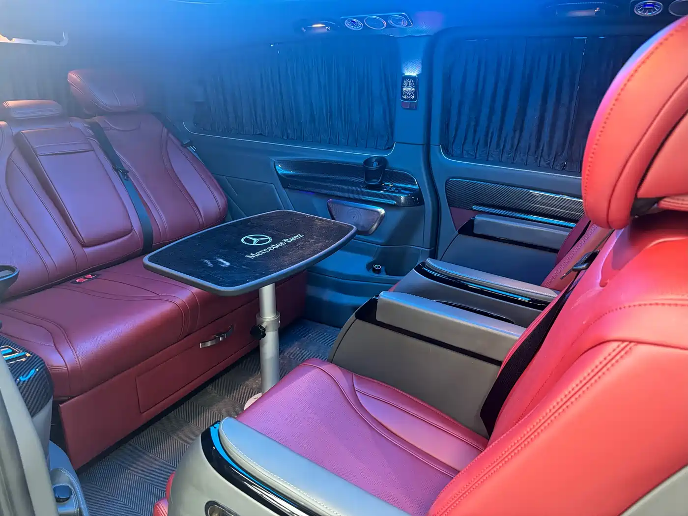 Mercedes-Benz Vito 2023 2.0T Elite 7-Seater фото 6