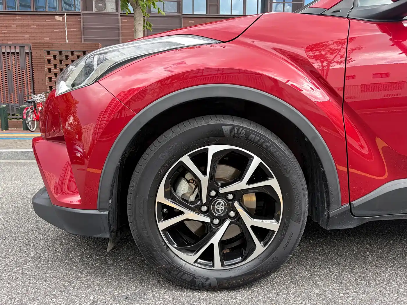 Toyota C-HR 2021 2020 Model 2.0L Leading