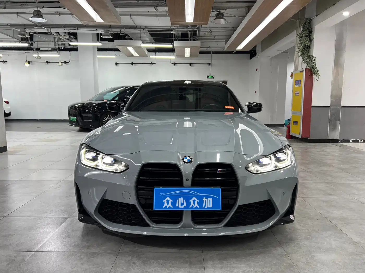 BMW M3 2023 M3 Sedan Thunder Edition фото 2