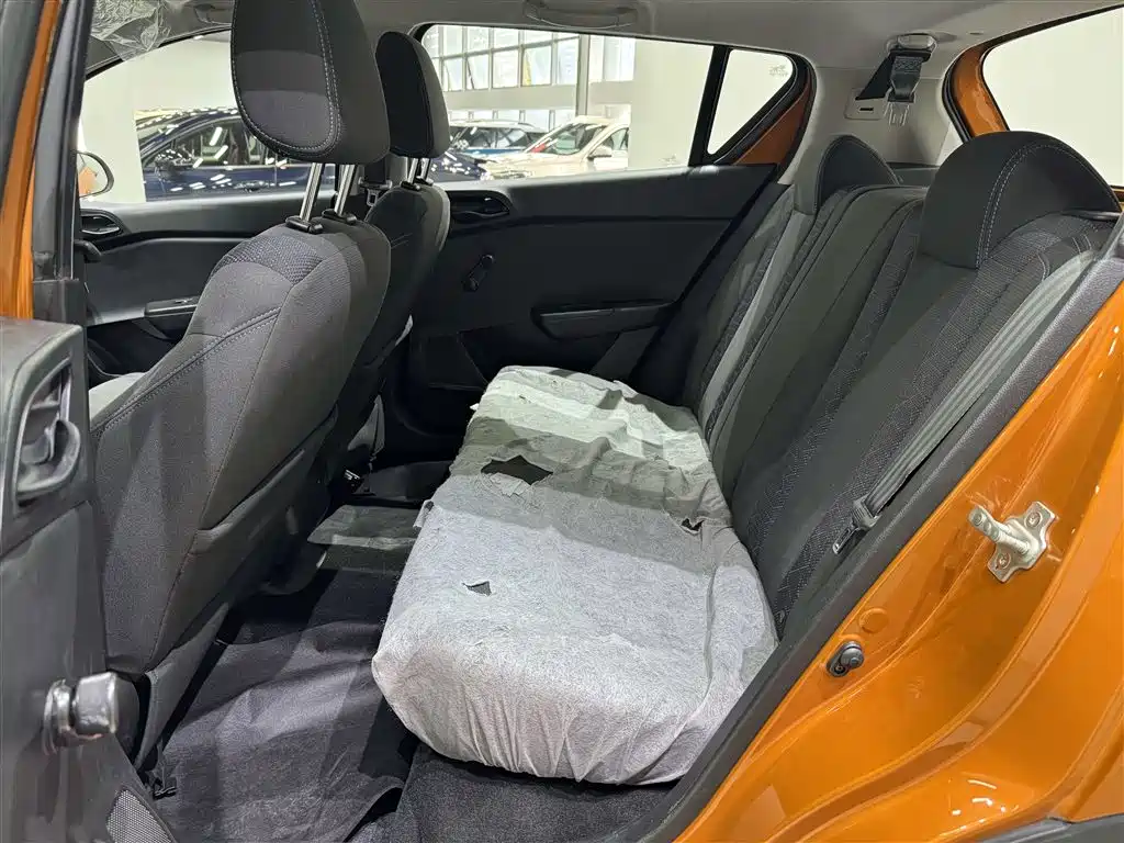 Baojun 310 2020 2020 1.2L Manual Value Edition