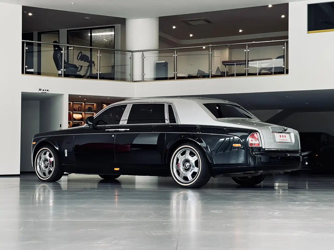 Rolls-Royce Phantom 2014 2013 6.7L Extended Wheelbase (EWB)