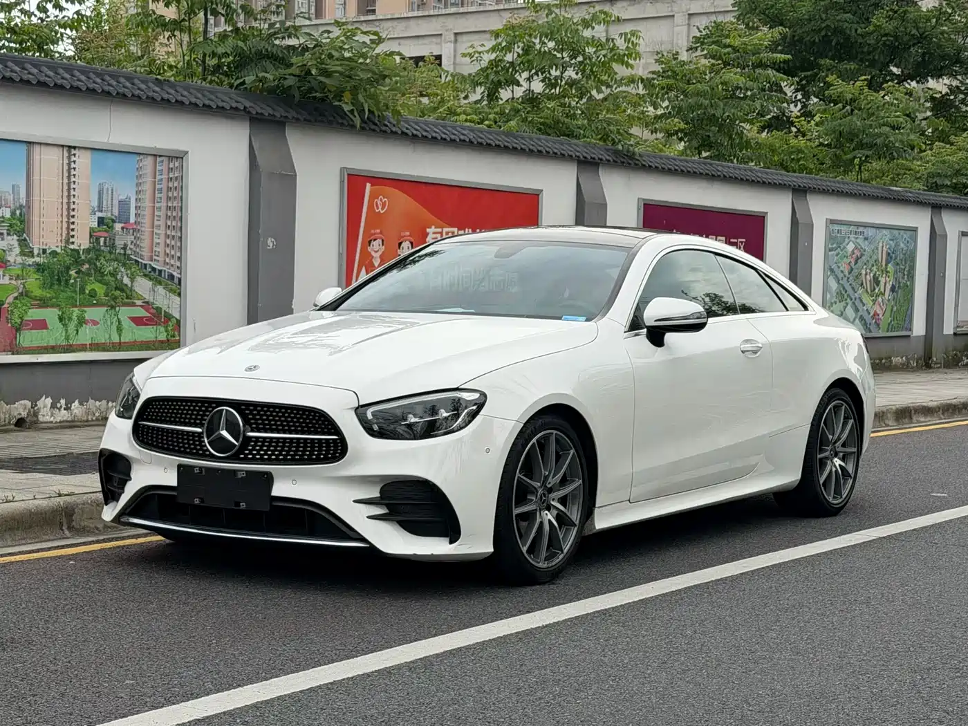 Mercedes-Benz E-Class (Import) 2021 E 260 Coupe