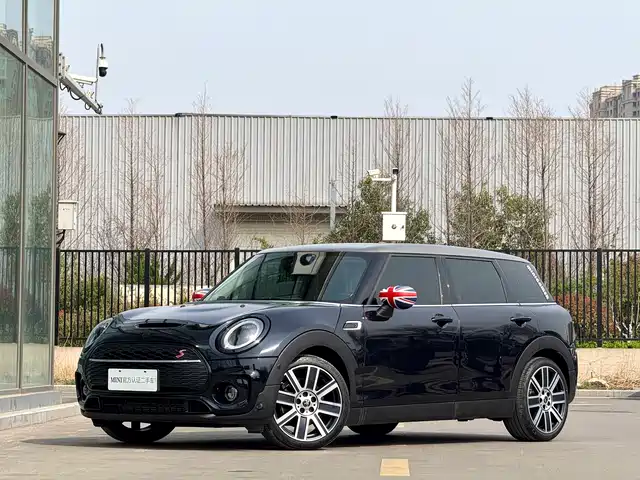 mini clubman