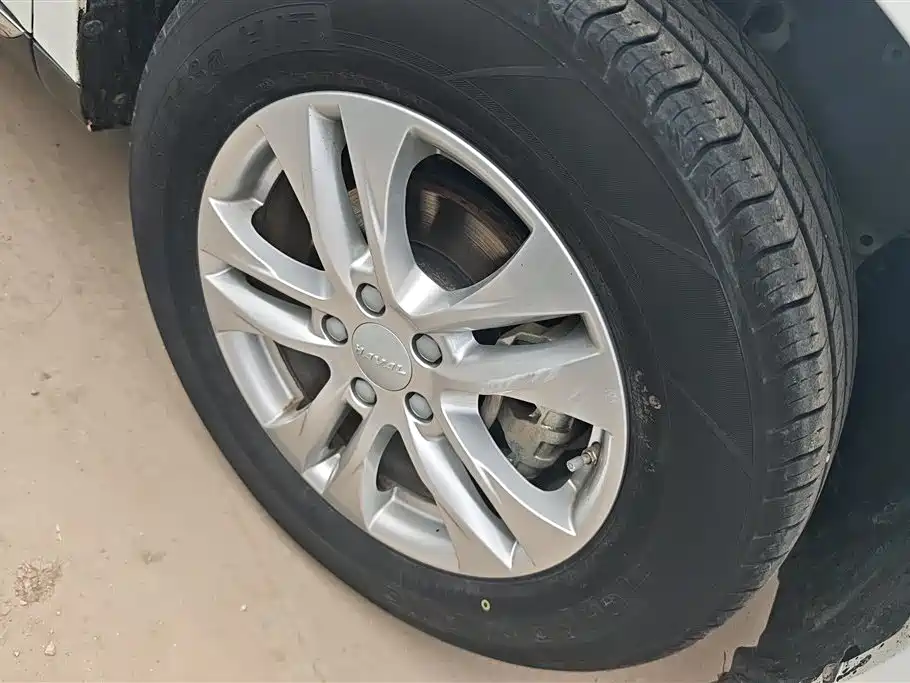 Haval M6 2023 PLUS 1.5T DCT Elite Smart Connect фото 6