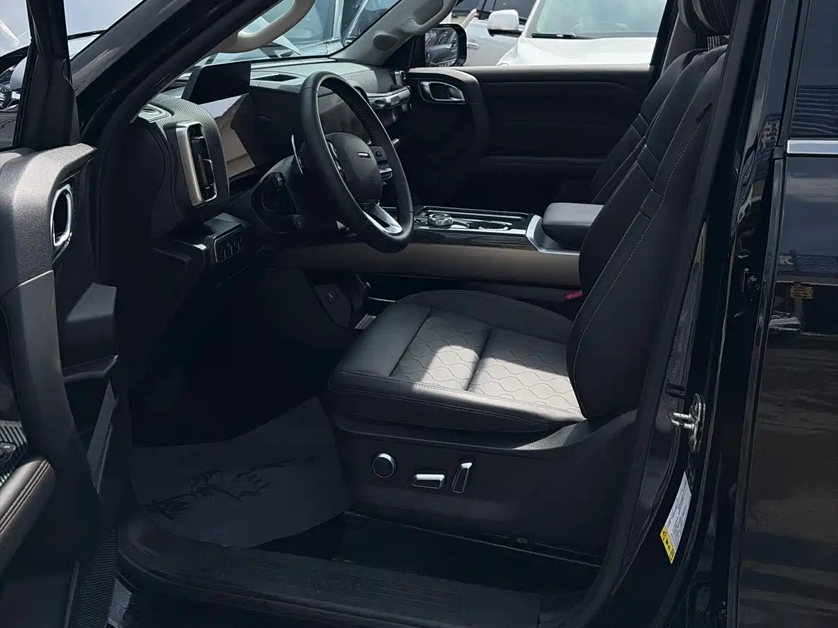 Haval Big Dog 2022 2.0T DCT AWD Chinese Pastoral Dog Edition фото 3
