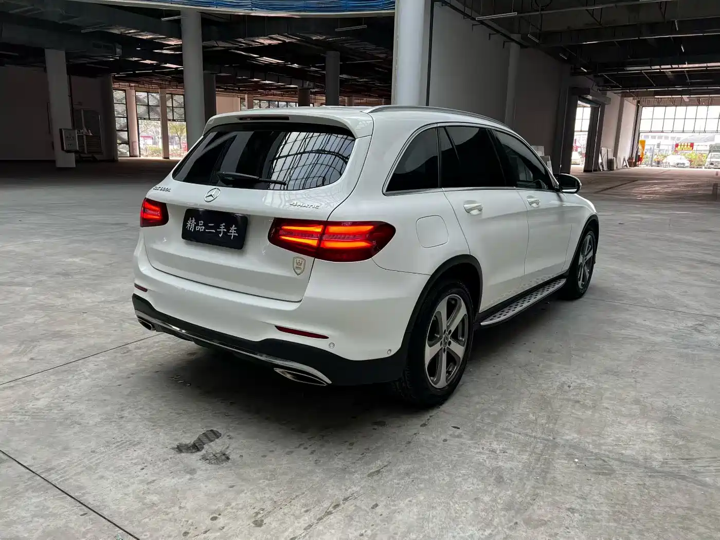 Mercedes-Benz GLC 2017 GLC 300 4MATIC Dynamic фото 9