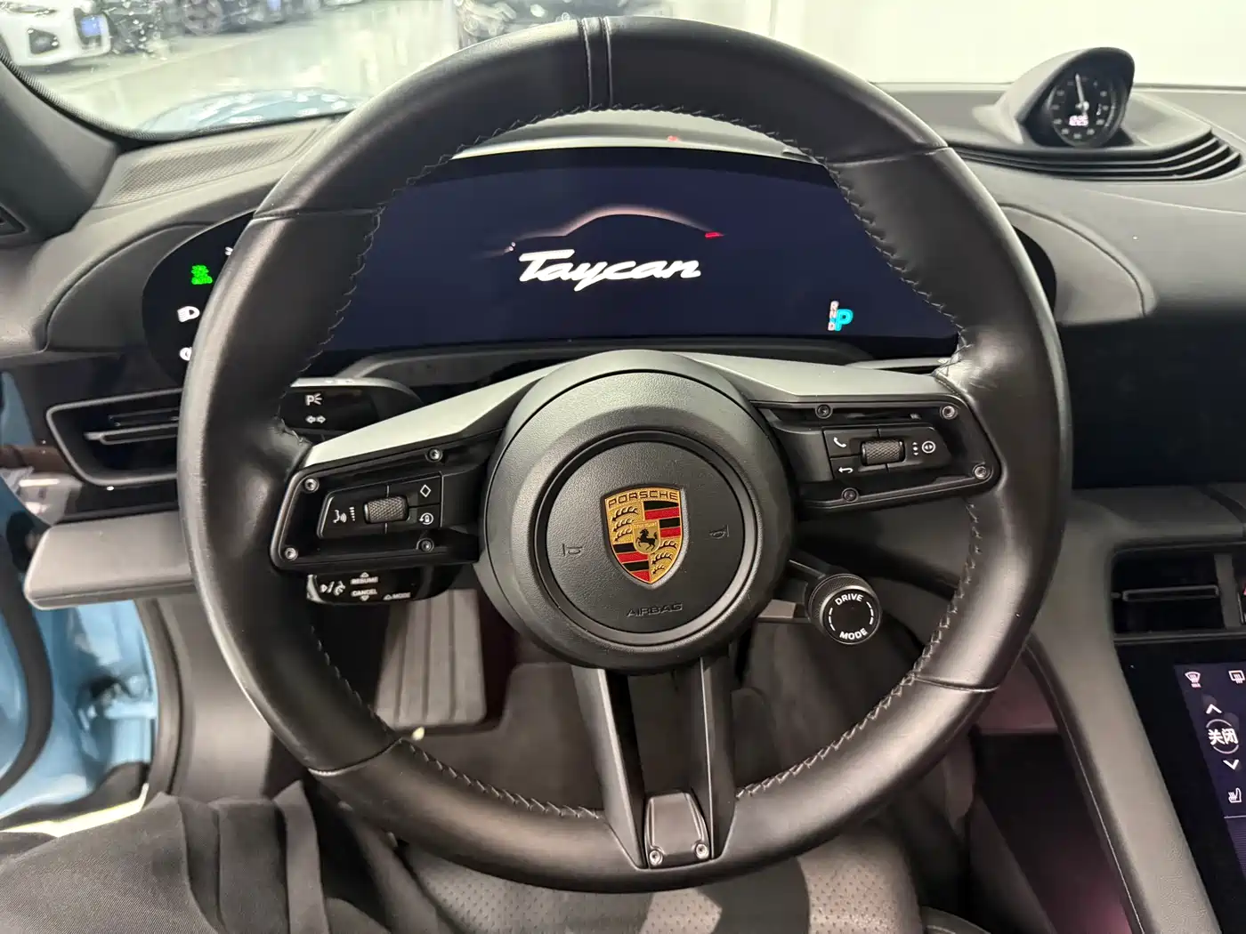 Porsche Taycan 2020 Taycan фото 6