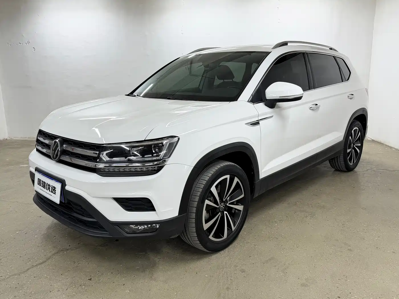 Volkswagen Tharu 2022 280TSI FWD Luxury Edition